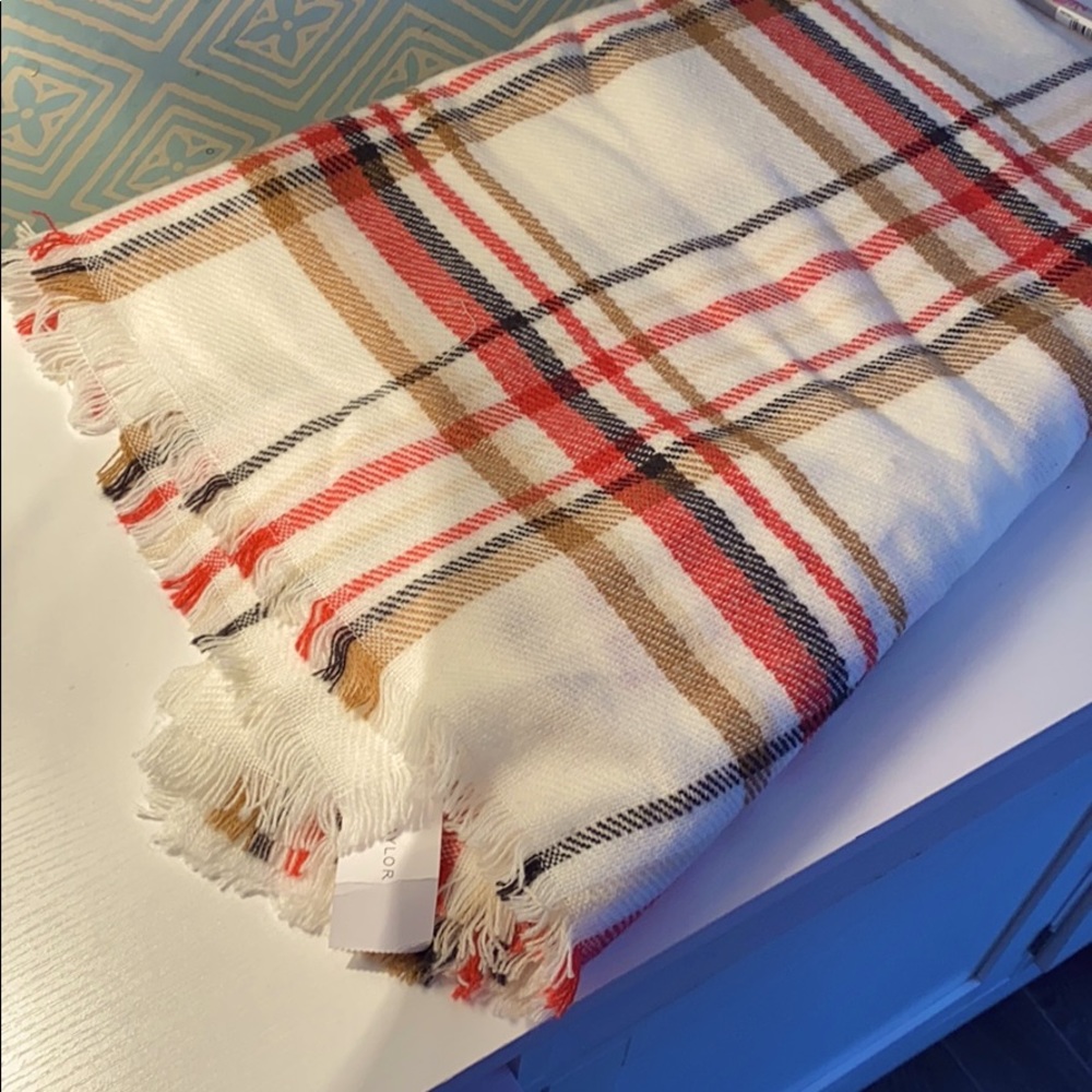 Brand New with Tags Ann Taylor Blanket Scarf
